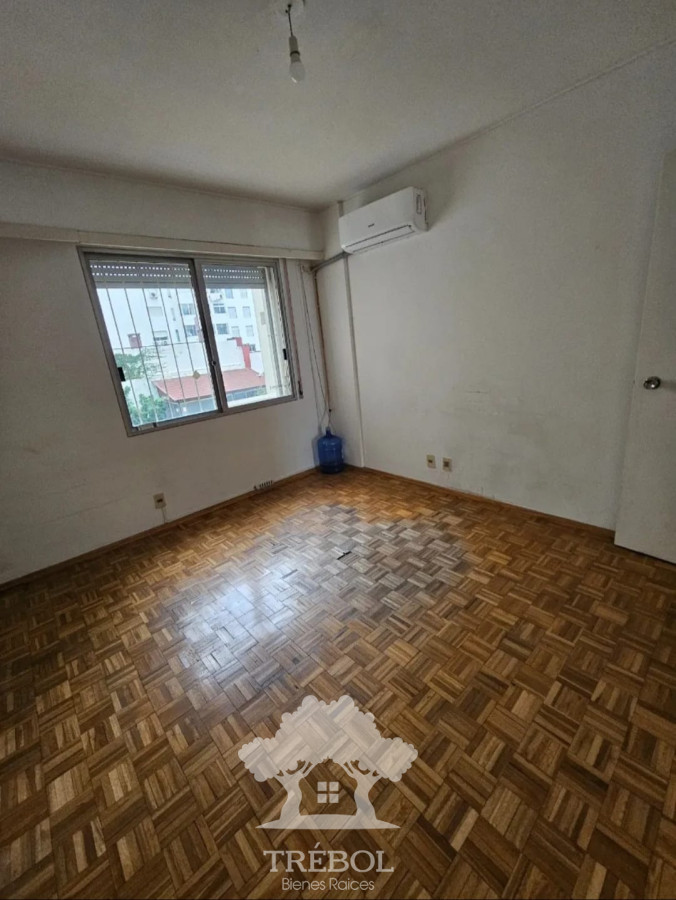 Apartamento ID.128 - Alquiler Apartamento 3 Dorm.itorios Pocitos Montevideo D