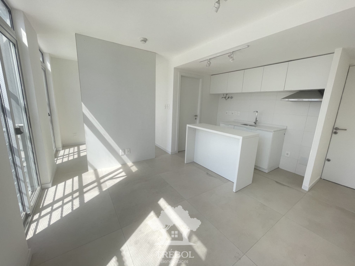 Apartamento ID.201 - Alquiler monoambiente Villa Muñoz Montevideo B