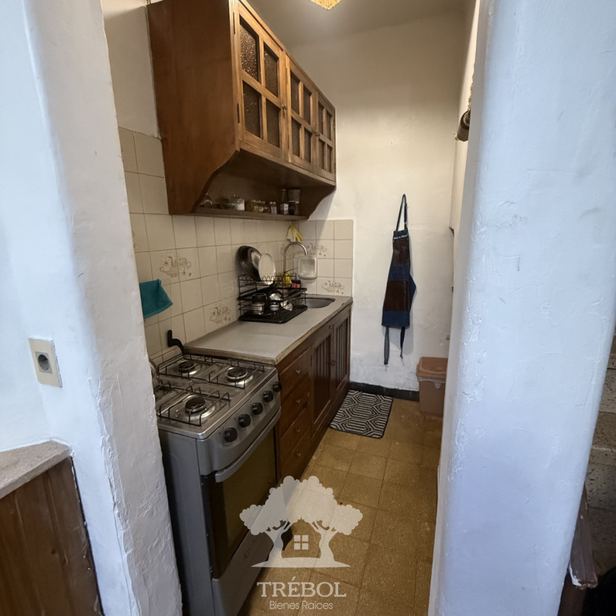 Apartamento ID.233 - Venta Apartamento 2 dormitorios con Renta Cordon Montevideo G