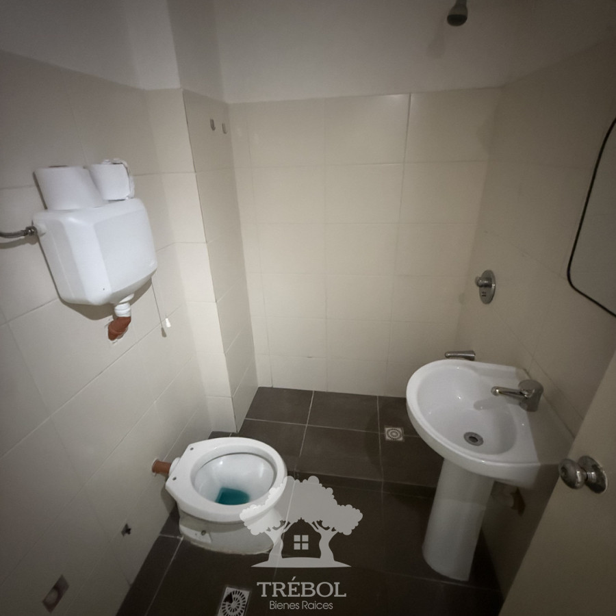 Apartamento ID.200 - Alquiler Monoambiente Centro Montevideo B