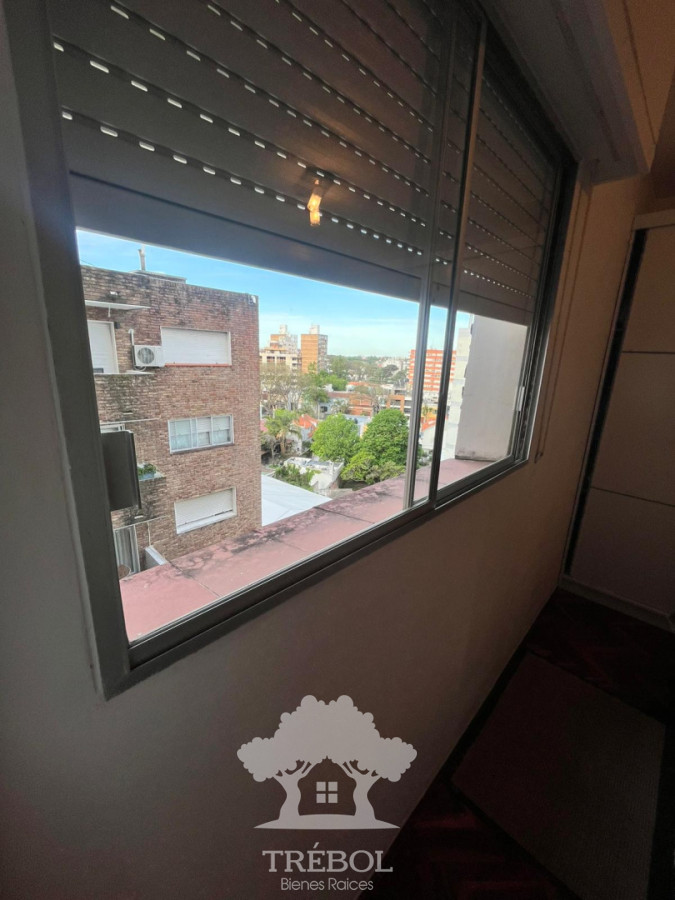 Apartamento ID.53 - Alquiler Apartamento 2 Dormitorios Malvín Montevideo D