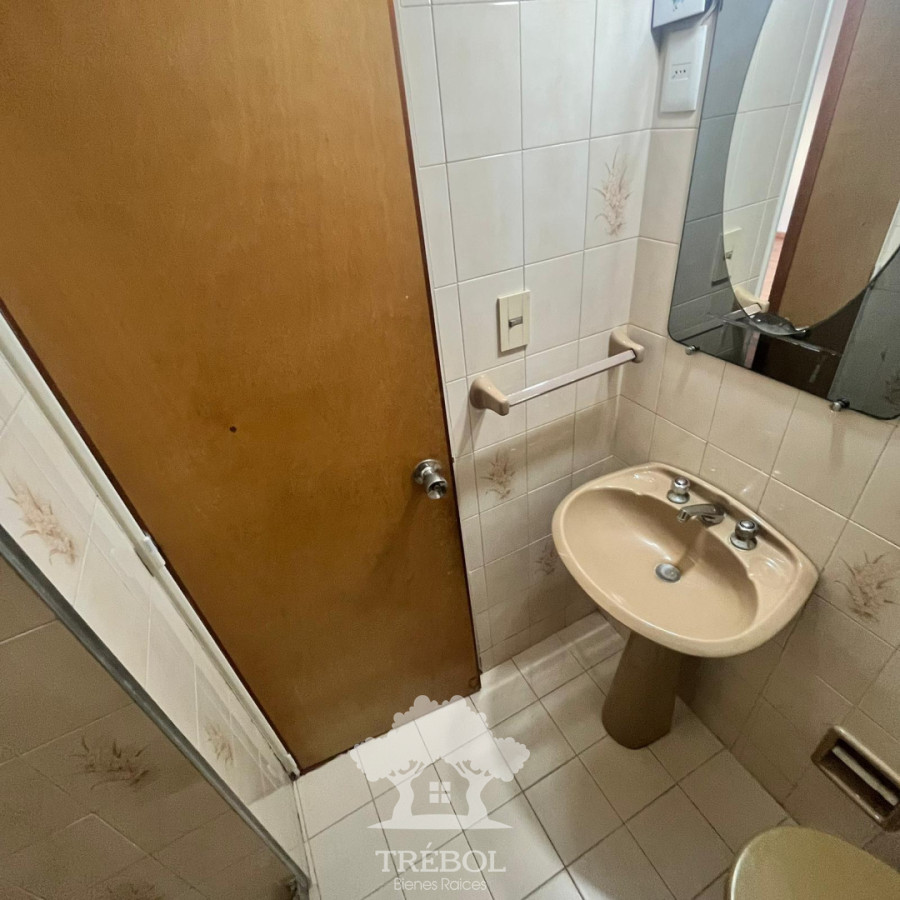 Apartamento ID.56 - Alquiler Apartamento 2 Dormitorios Malvín Montevideo D