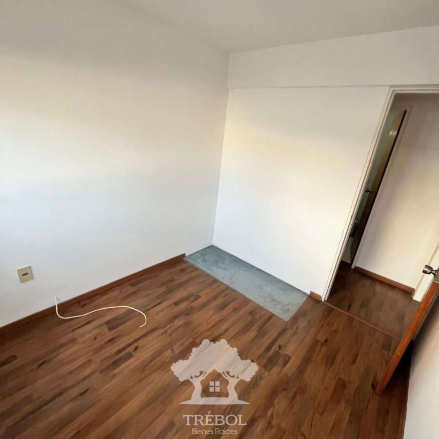 Apartamento ID.56 - Alquiler Apartamento 2 Dormitorios Malvín Montevideo D