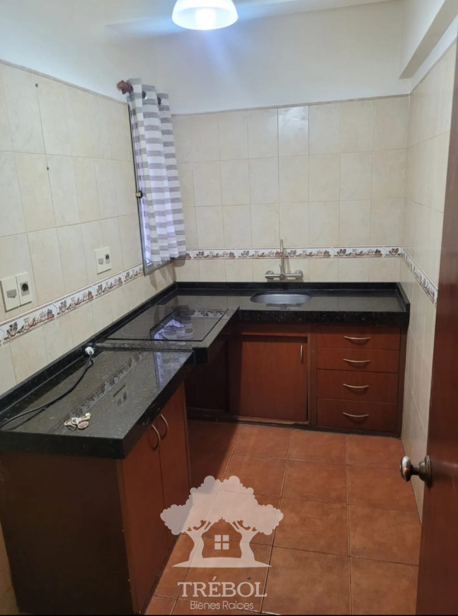 Apartamento ID.123 - Alquiler Apartamento 1 Dormitorios Centro Montevideo D