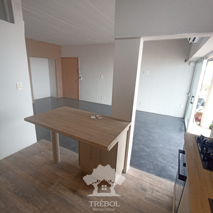 Apartamento ID.293 - Alquiler Apartamento 2 Dormitorios Garage Malvin Montevideo D