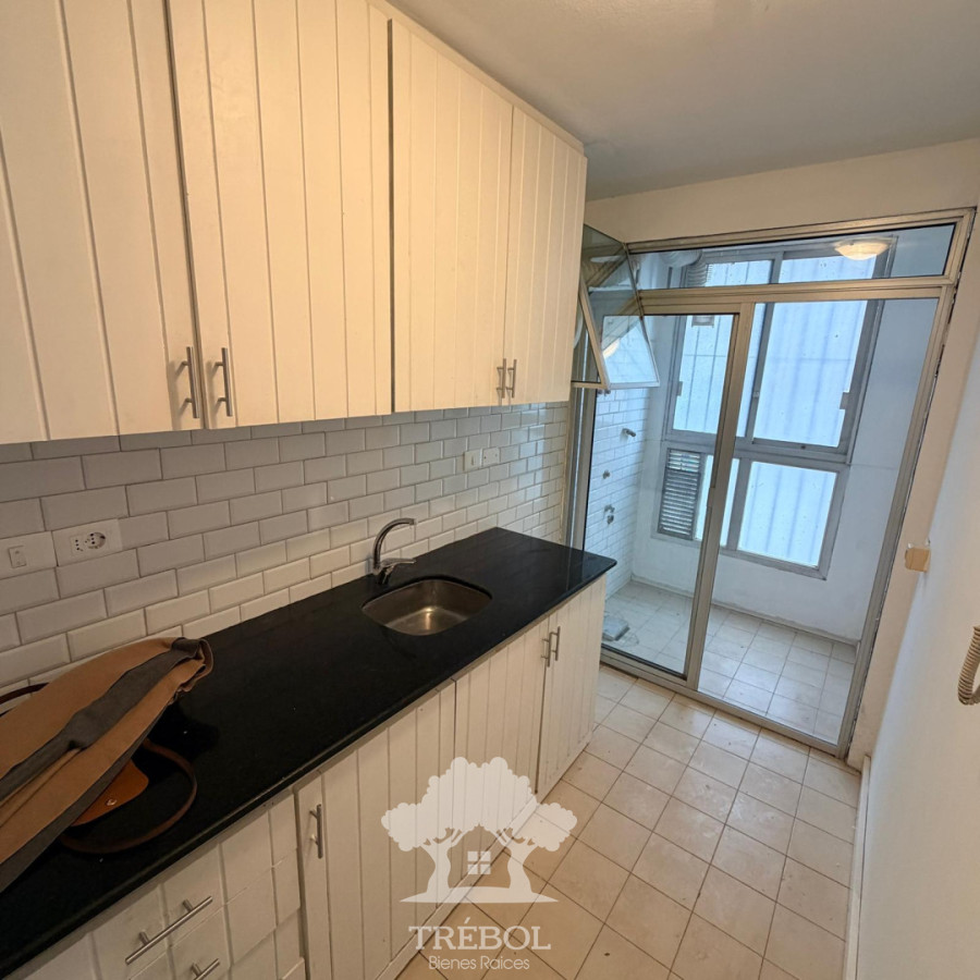 Apartamento ID.350 - Venta Apartamento 3 Dormitorios Cordón Montevideo D