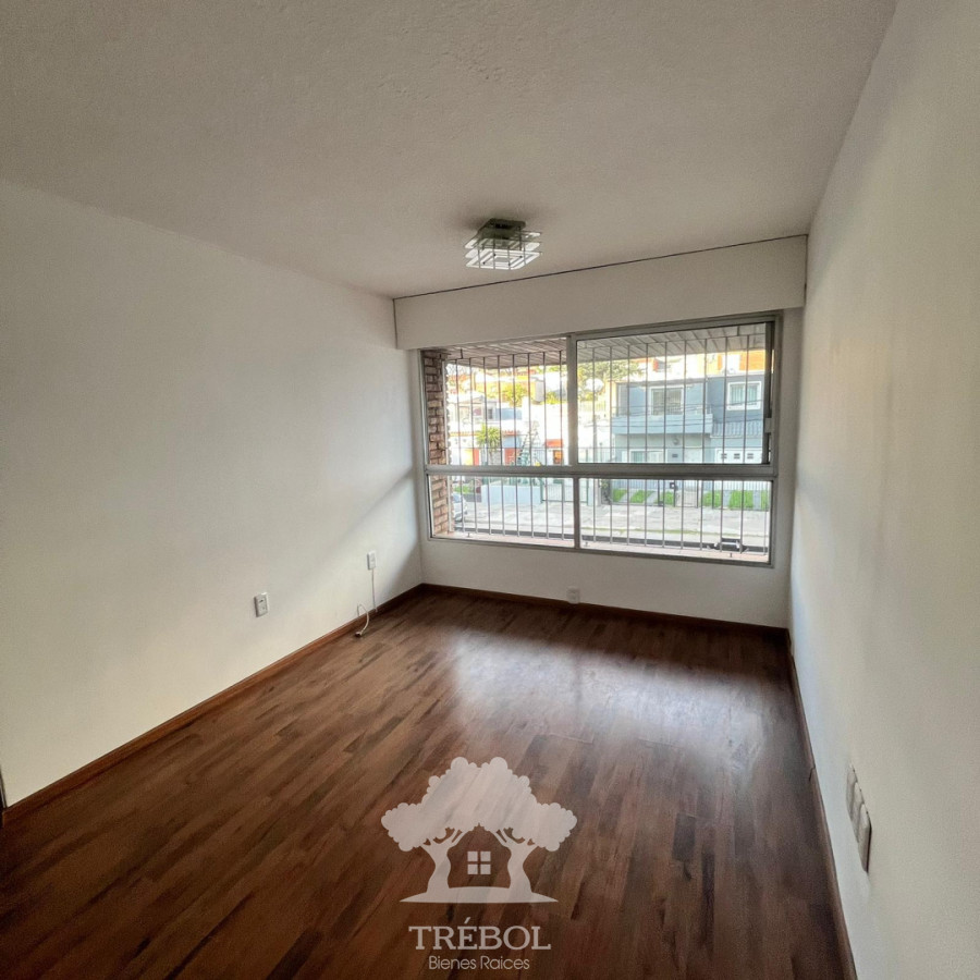 Apartamento ID.56 - Alquiler Apartamento 2 Dormitorios Malvín Montevideo D