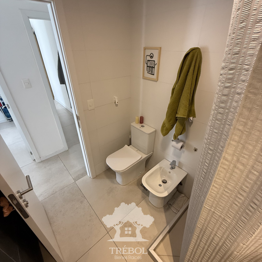 Apartamento ID.75 - Alquiler Apartamento 2 Dormitorios Villa Muñoz Montevideo B