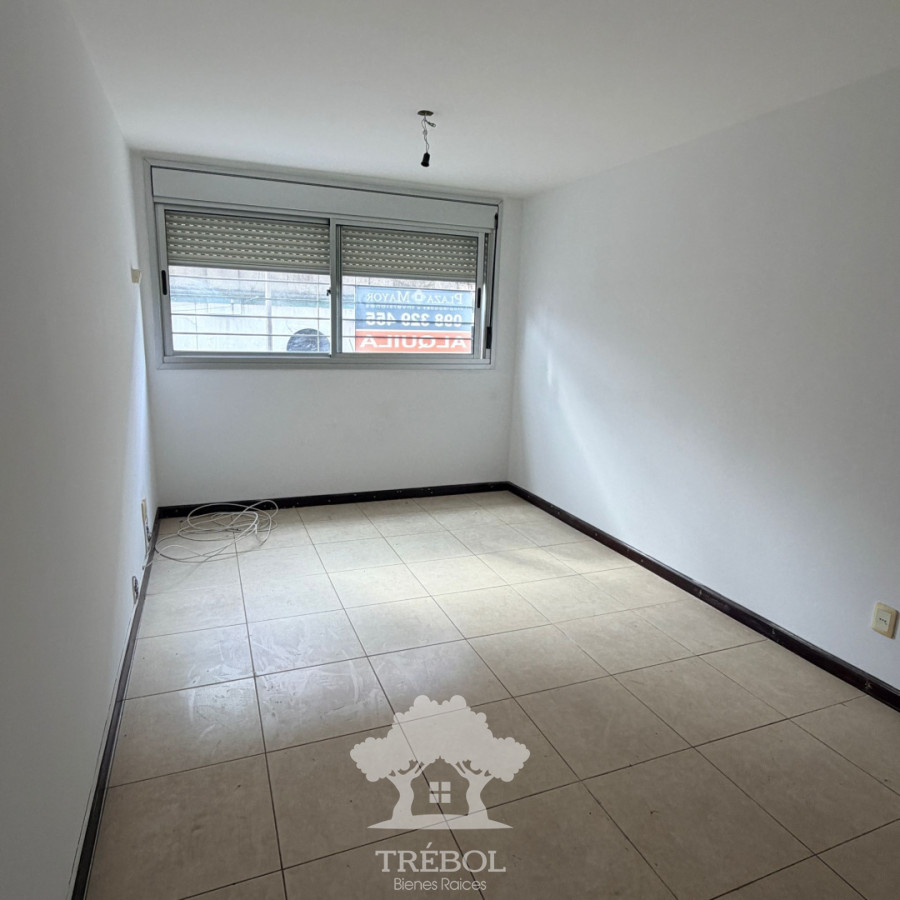 Apartamento ID.126 - Alquiler Apartamento 2 Dormitorios Aguada Montevideo V 