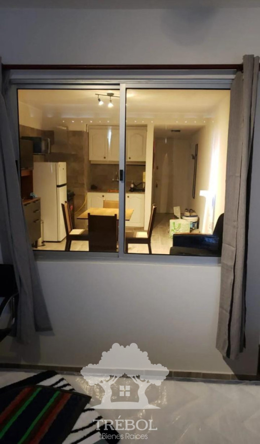 Apartamento ID.95 - Alquiler Apartamento Amueblado 1 Dormitorio Cordón Montevideo V 