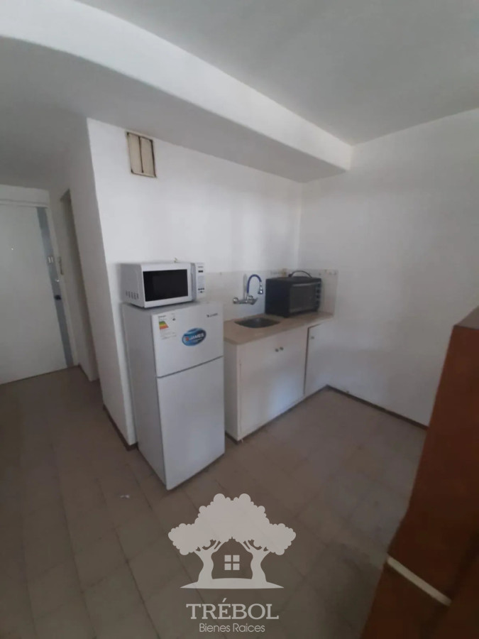 Apartamento ID.218 - Alquiler Apartamento Monoambiente Cordon Montevideo D