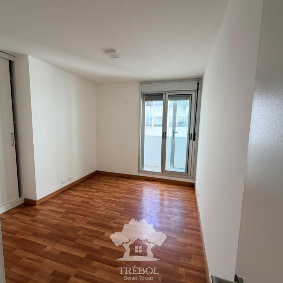 Apartamento ID.439 - Alquiler Apartamento 1 Dormitorios Cordón Montevideo D