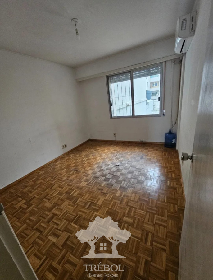 Apartamento ID.128 - Alquiler Apartamento 3 Dorm.itorios Pocitos Montevideo D