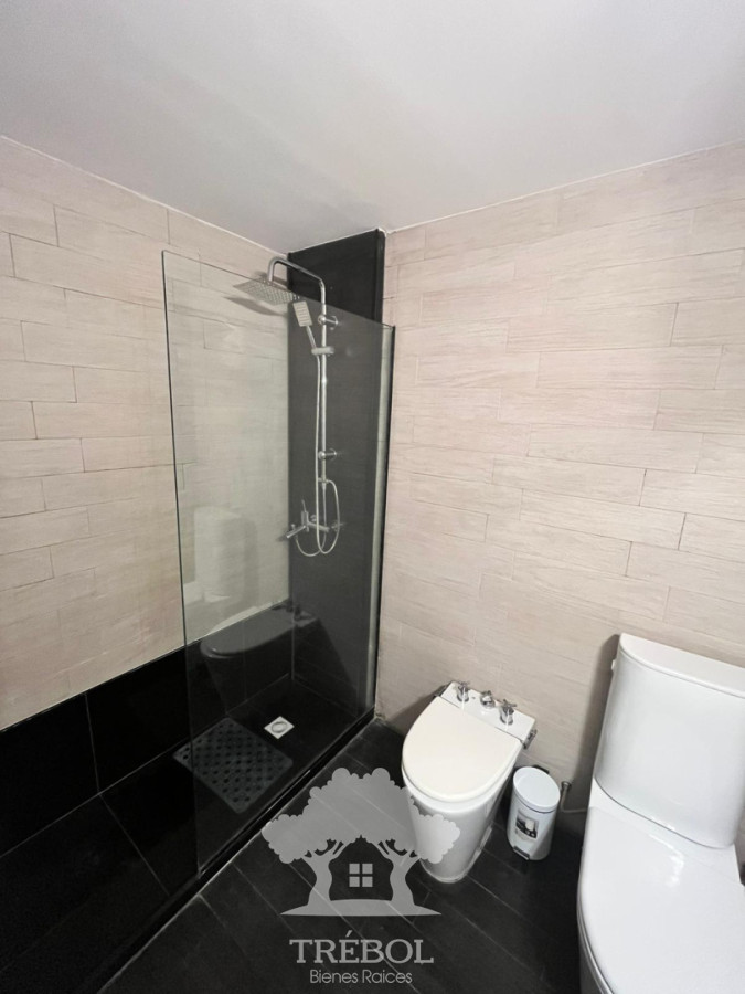 Apartamento ID.53 - Alquiler Apartamento 2 Dormitorios Malvín Montevideo D