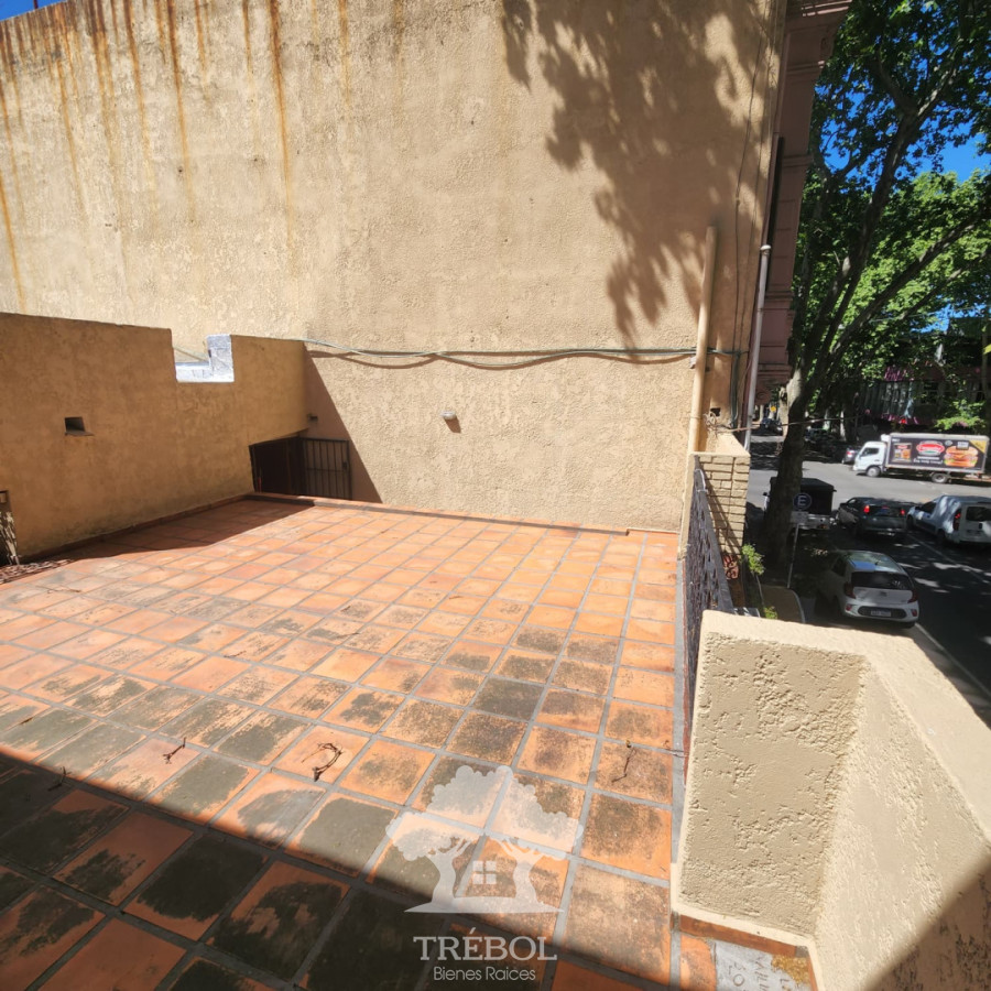 Apartamento ID.50 - Alquiler Apartamento 2 Dormitorios Barrio Sur Montevideo D