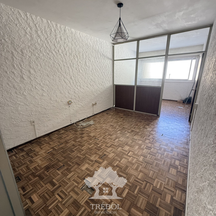Apartamento ID.200 - Alquiler Monoambiente Centro Montevideo B