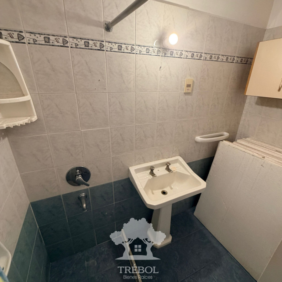 Apartamento ID.203 - Venta Apartamento 2 Dormitorios Cordón Montevideo V 