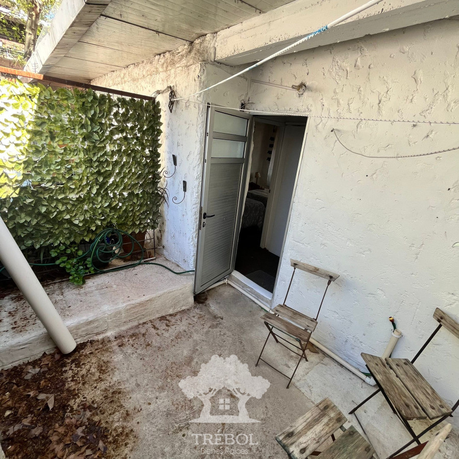 Apartamento ID.20 - Alquiler Dúplex 2 Dormitorios Aguada Montevideo V 