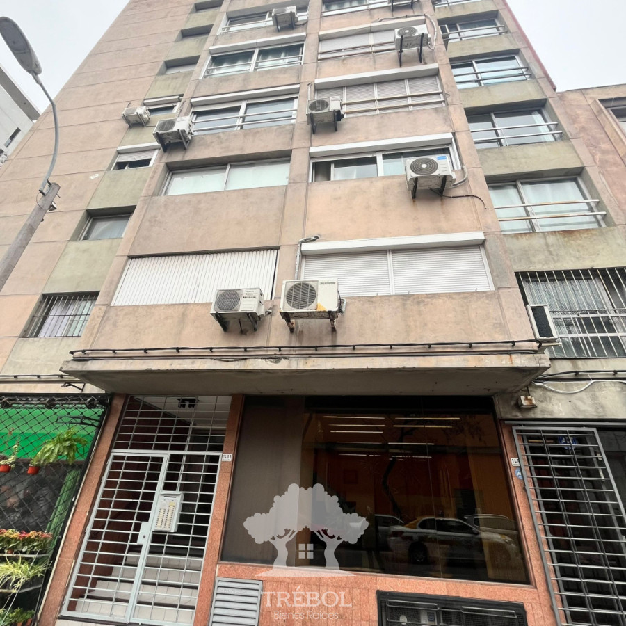 Apartamento ID.191 - Alquiler Apartamento 2 Dormitorios Cordón Montevideo V 