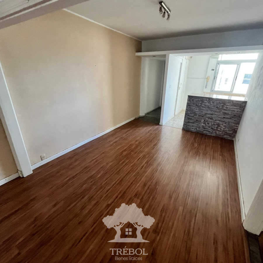 Apartamento ID.171 - Venta Apartamento 2 Dormitorios Cordón Montevideo V  