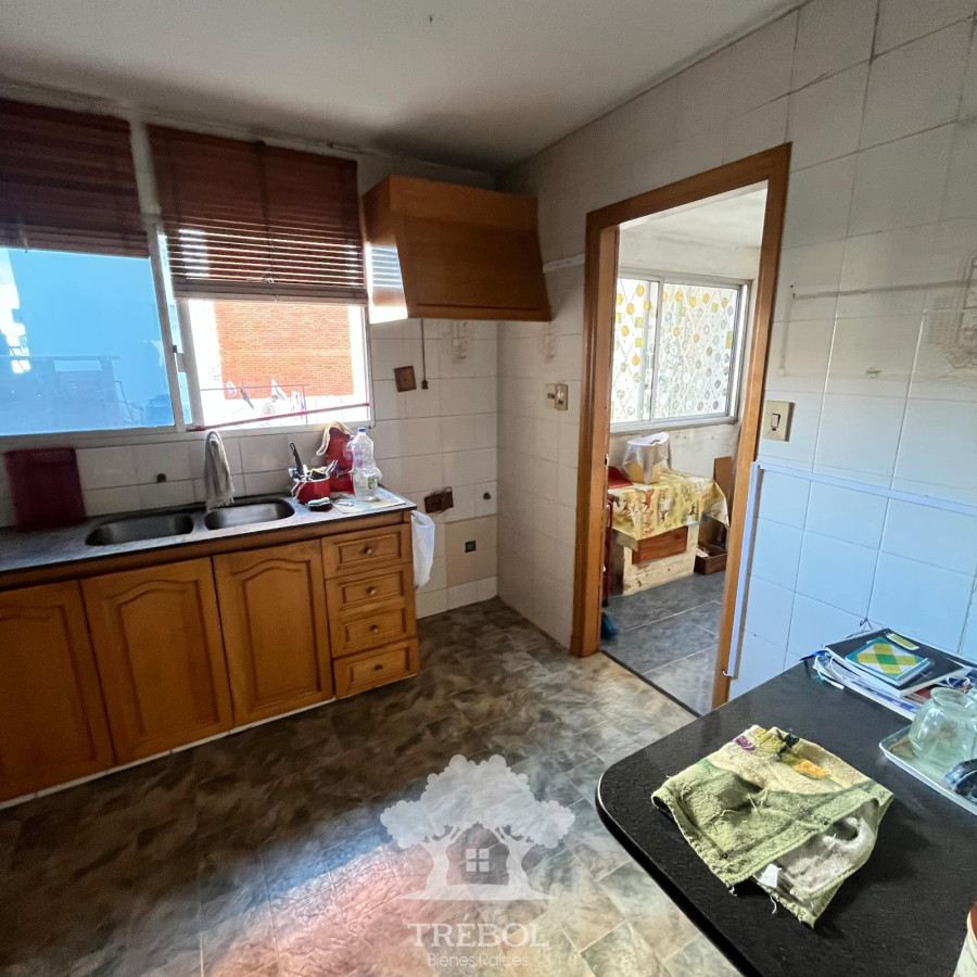 Apartamento ID.43 - Venta Apartamento 2 Dormitorios con Garaje Cordón Montevideo V 