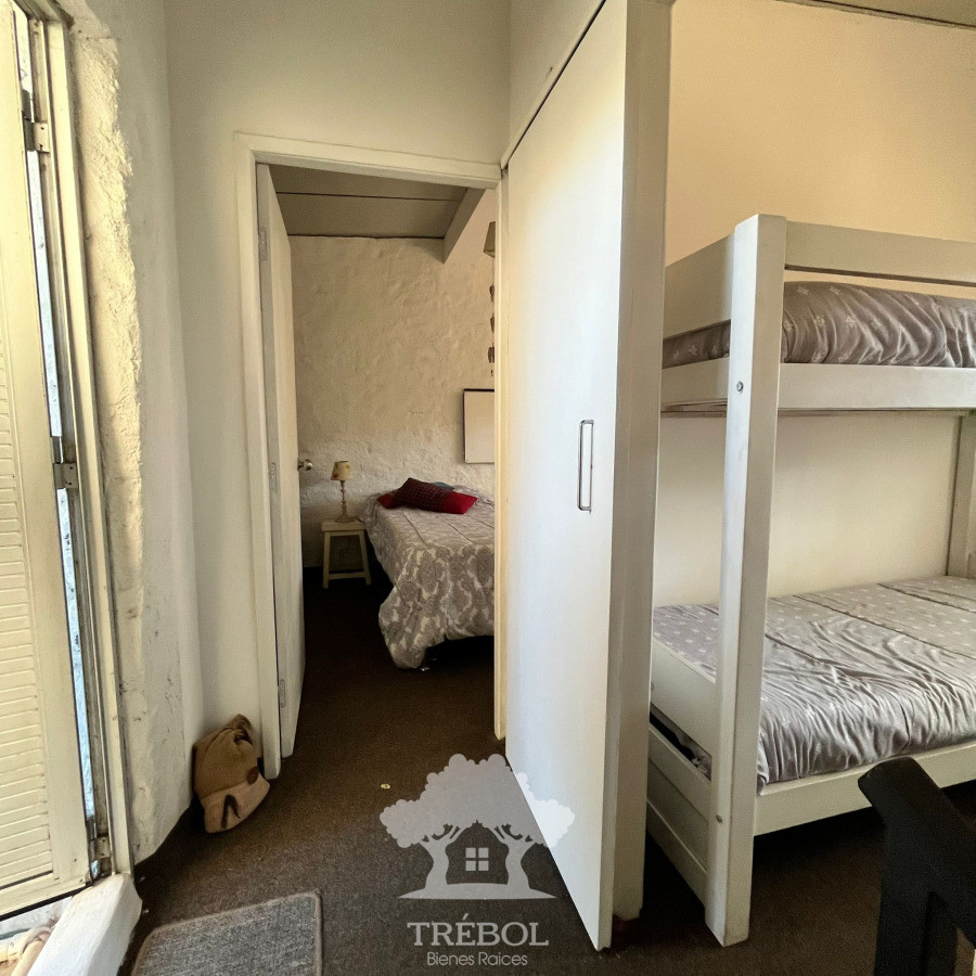 Apartamento ID.20 - Alquiler Dúplex 2 Dormitorios Aguada Montevideo V 