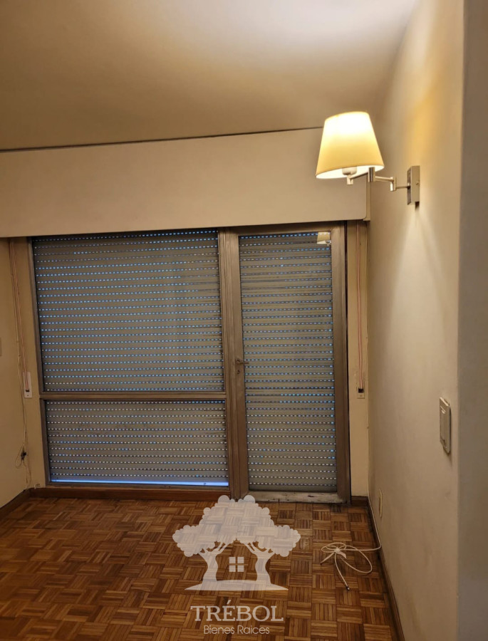 Apartamento ID.123 - Alquiler Apartamento 1 Dormitorios Centro Montevideo D