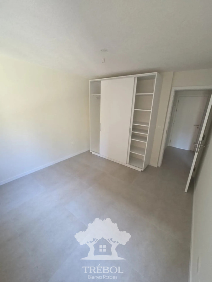 Apartamento ID.247 - Alquiler Apartamento 1 Dormitorios Palermo Montevideo D