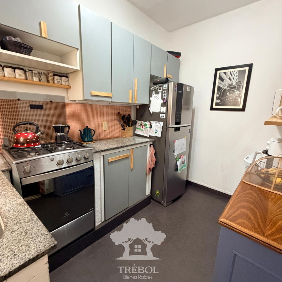 Apartamento ID.348 - Venta Apartamento 3 Dormitorios Pérez Castellanos Montevideo V 