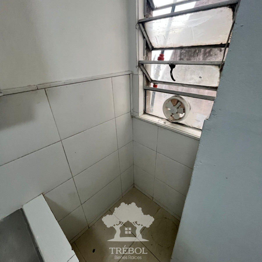 Apartamento ID.51 - Alquiler Apartamento 2 Dormitorios Centro Montevideo V 