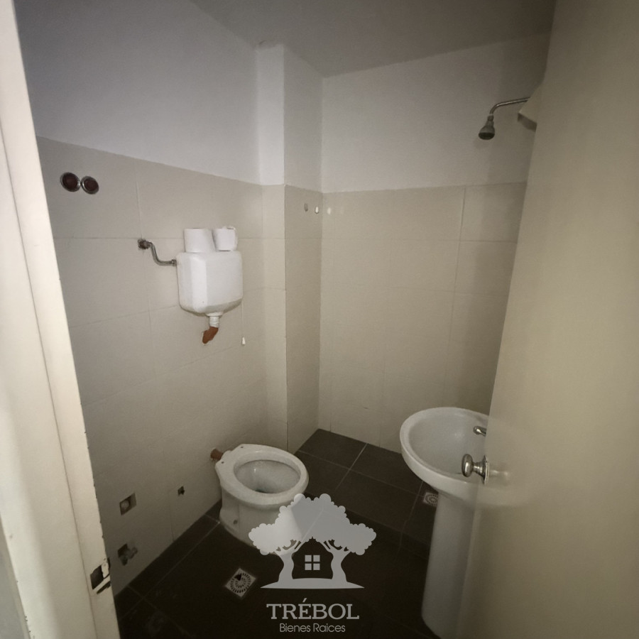 Apartamento ID.200 - Alquiler Monoambiente Centro Montevideo B