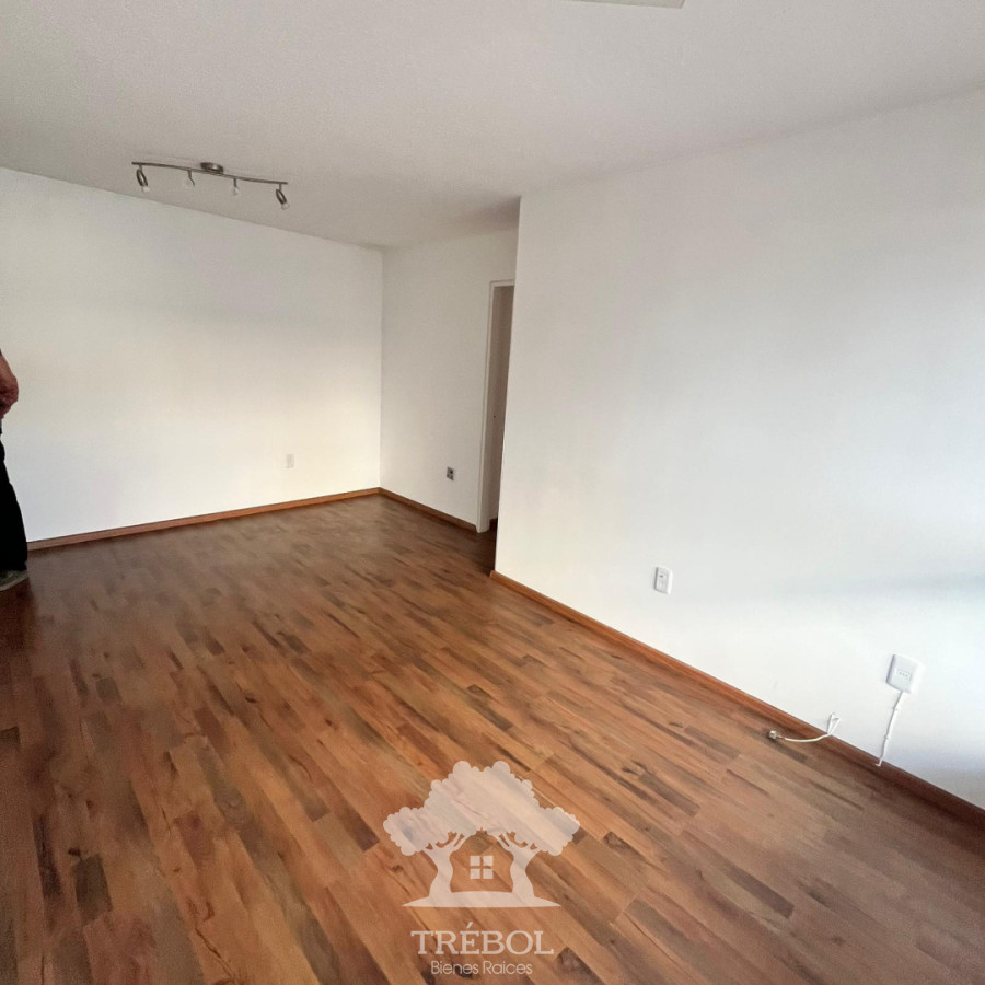 Apartamento ID.56 - Alquiler Apartamento 2 Dormitorios Malvín Montevideo D