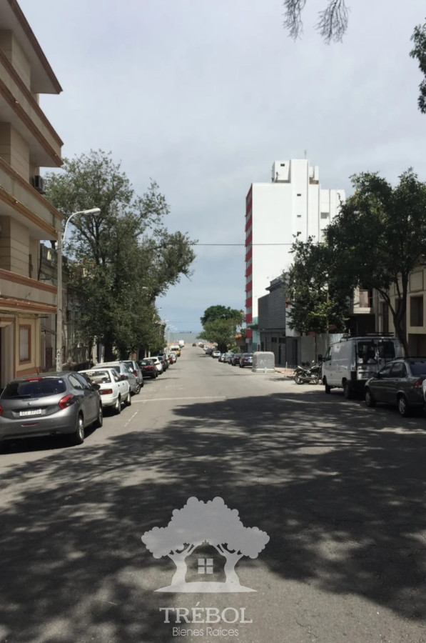 Apartamento ID.120 - Venta Apartamento 2 Dormitorios Palermo Montevideo D