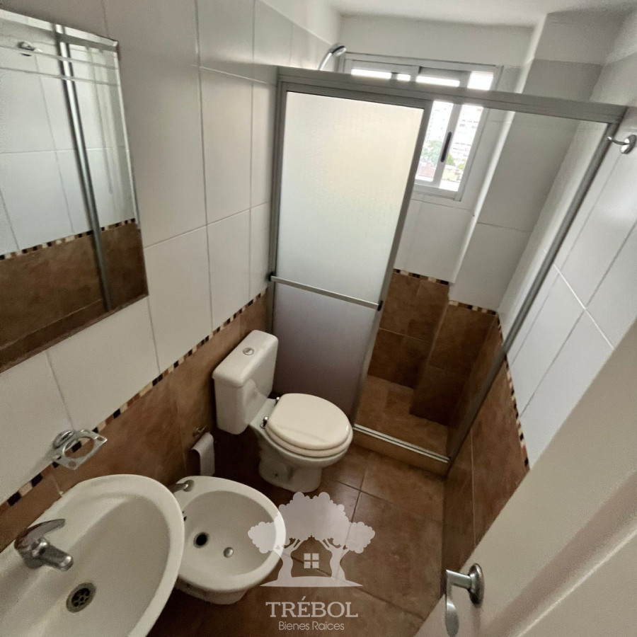 Apartamento ID.108 - Alquiler Apartamento 2 Dormitorios Pocitos Montevideo V 
