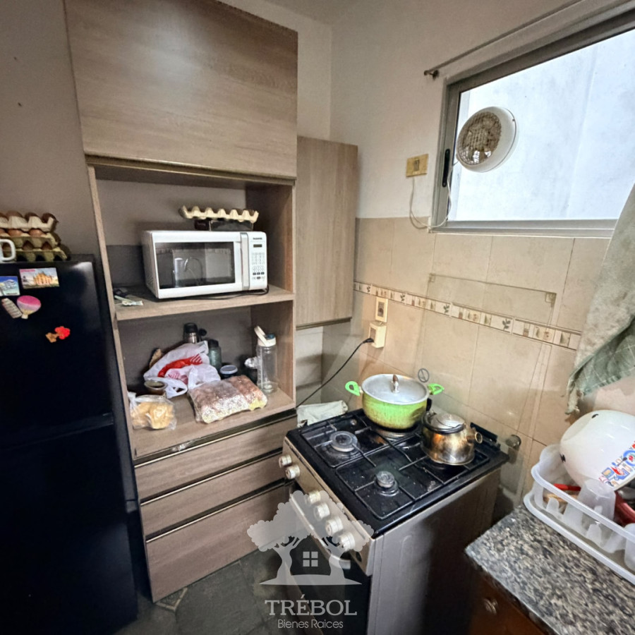 Apartamento ID.372 - Venta Apartamento 3 Dormitorios Centro Montevideo D
