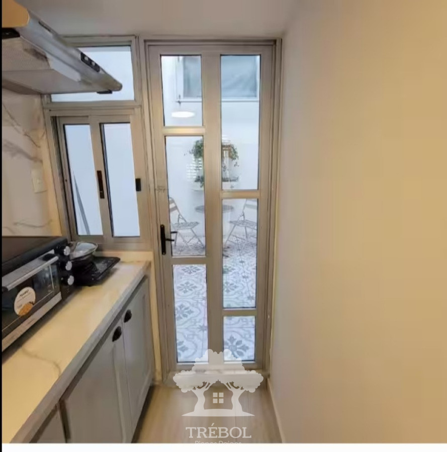 Apartamento ID.270 - Alquiler Apartamento Duplex Ciudad Vieja Montevideo D