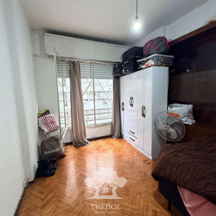 Apartamento ID.372 - Venta Apartamento 3 Dormitorios Centro Montevideo D
