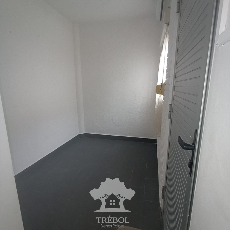 Apartamento ID.341 - Venta Apartamento 2 Dormitorios Brazo Oriental Montevideo D