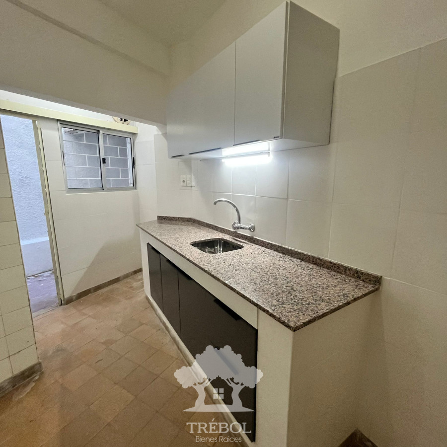 Apartamento ID.77 - Alquiler Apartamento 1 Dormitorios Pocitos Montevideo D