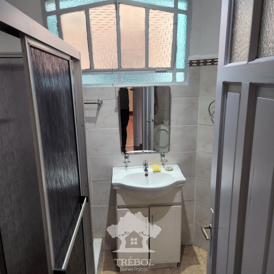 Apartamento ID.98 - Alquiler Apartamento 3 Dormitorios Centro Montevideo M