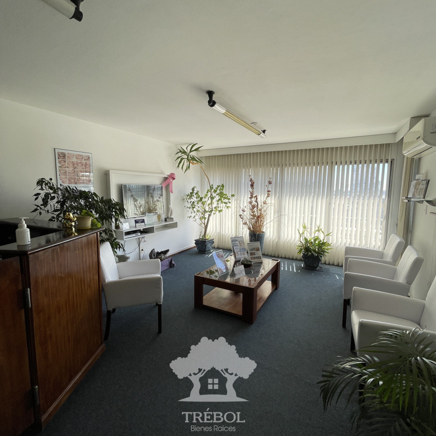 Apartamento ID.47 - Venta Apartamento 4 dormitorios Centro Montevideo G