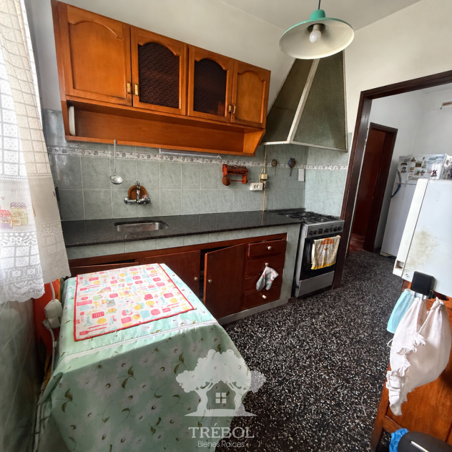 Casa ID.492 - Venta casa 3 dormitorios Nuevo Paris Montevideo B