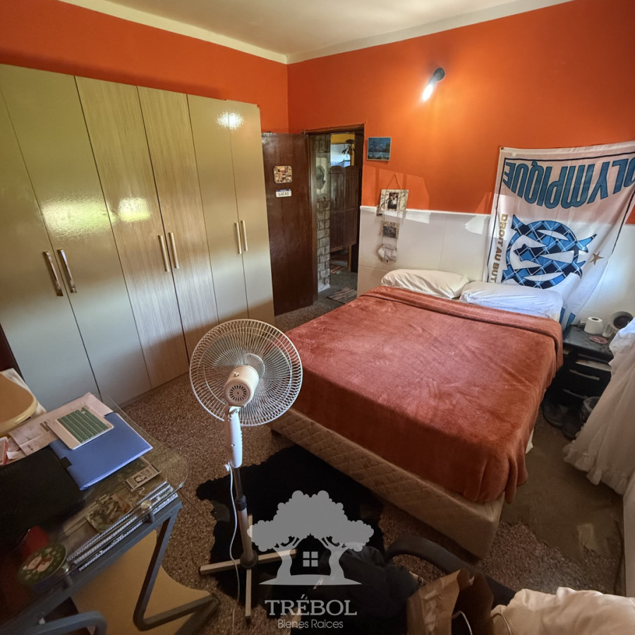 Casa ID.463 - Venta Casa 3 dormitorios Forteza Montevideo B