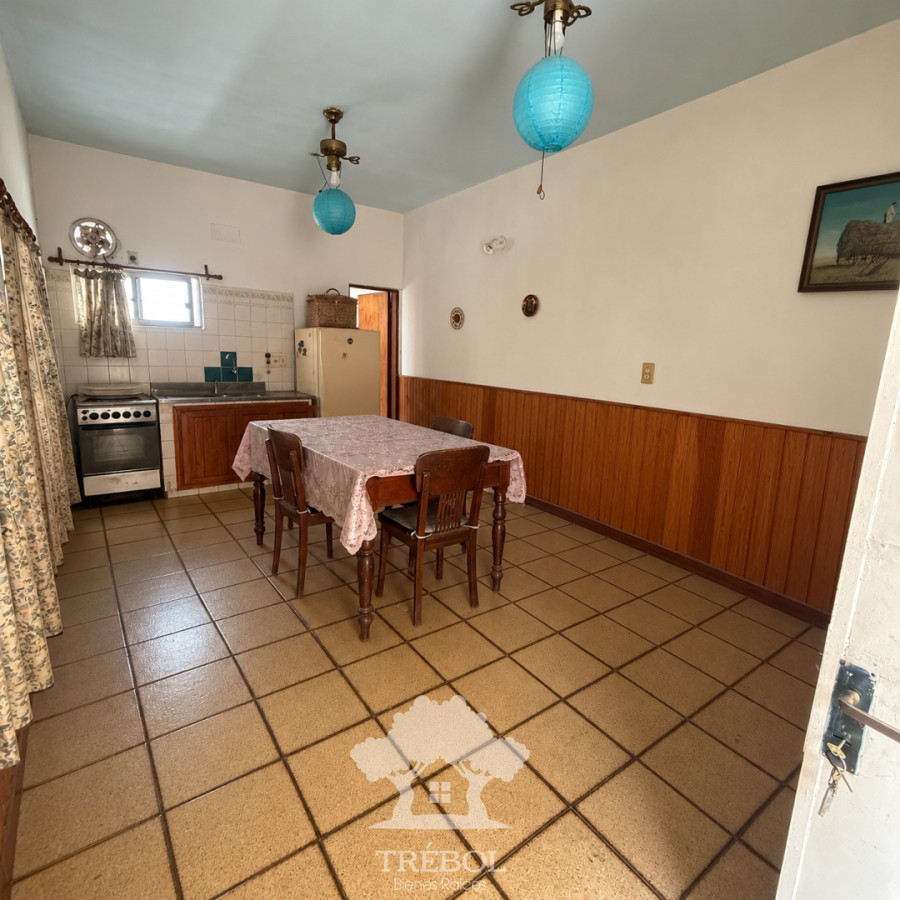 Casa ID.492 - Venta casa 3 dormitorios Nuevo Paris Montevideo B