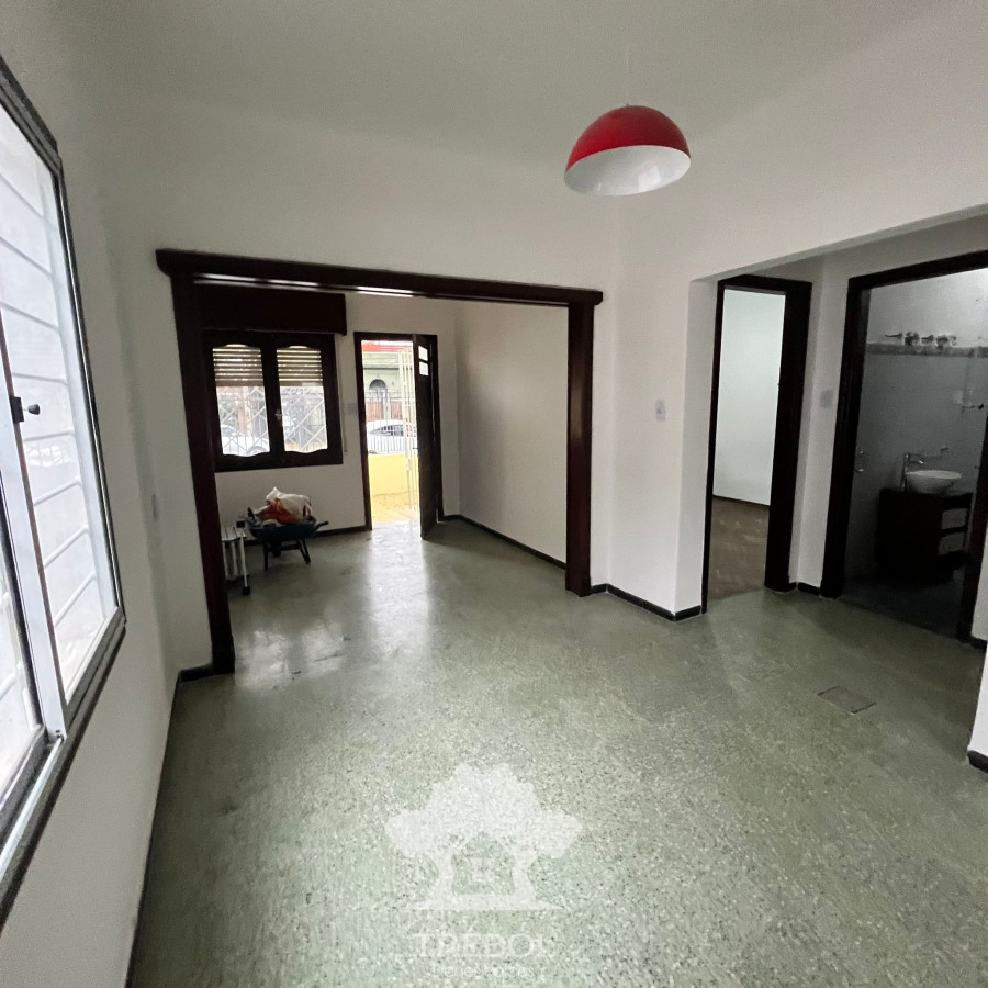 Casa ID.28 - Venta Casa 2 Dormitorios La Blanqueada Montevideo V 