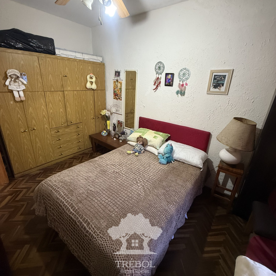 Casa ID.116 - Venta 2 Casas Villa Española Montevideo B