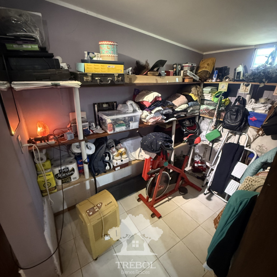 Casa ID.463 - Venta Casa 3 dormitorios Forteza Montevideo B