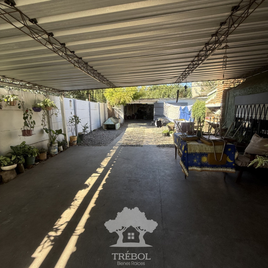 Casa ID.463 - Venta Casa 3 dormitorios Forteza Montevideo B