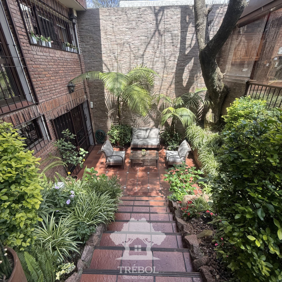Casa ID.495 - Venta Casa 4 dormitorios 4 baños Parque Batlle Montevideo B