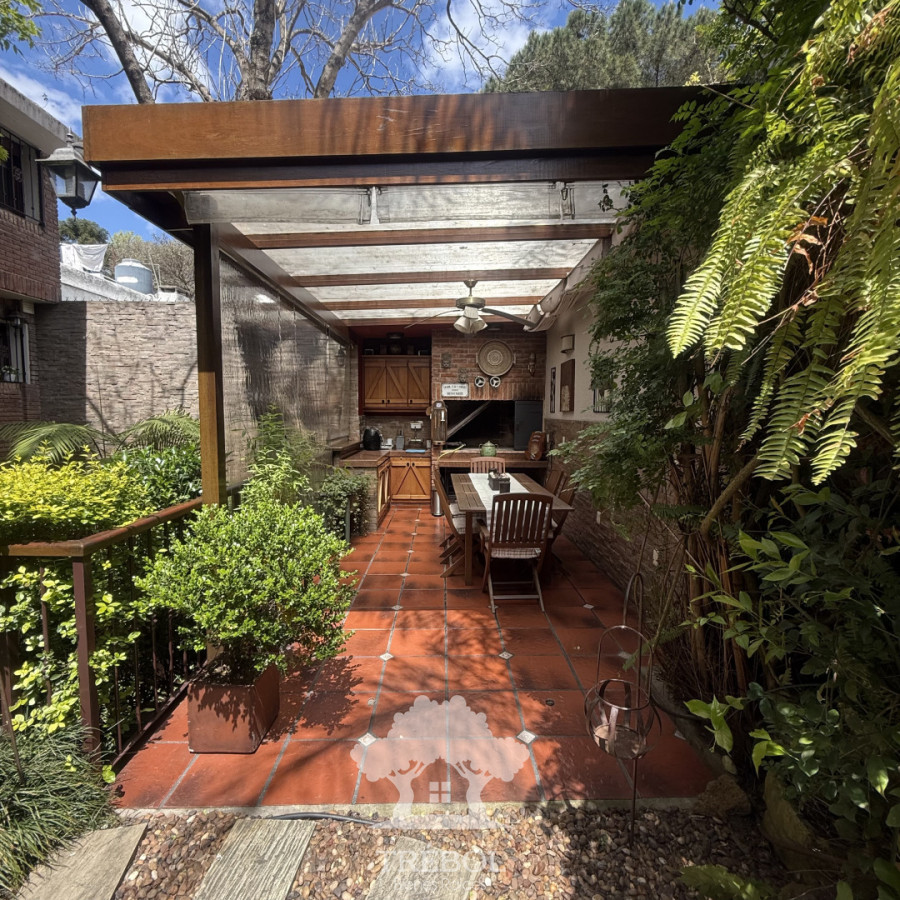 Casa ID.495 - Venta Casa 4 dormitorios 4 baños Parque Batlle Montevideo B